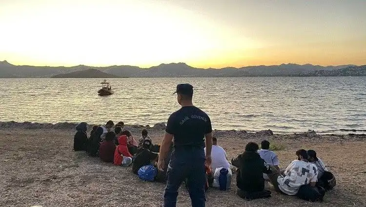 Bodrum'da Düzensiz Göçmen Operasyonu: 20 Yakalandı!