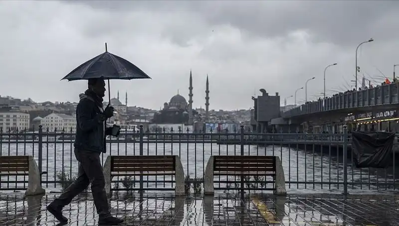 İstanbul'da Kış Alarmı: Yağmurdan Kar Yağına Geçiş!