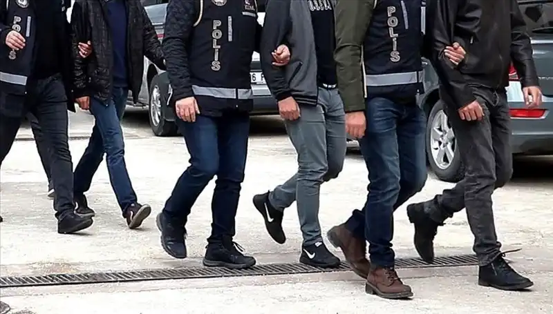 Fuhuş Çetesi Çökertildi: Ankara ve Antalya'da 20 Gözaltı!