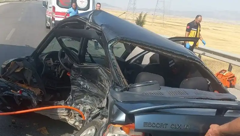 Gaziantep'te İki Araç Çarpıştı: Korkunç Kaza Sonrası Hayat Kayıpları