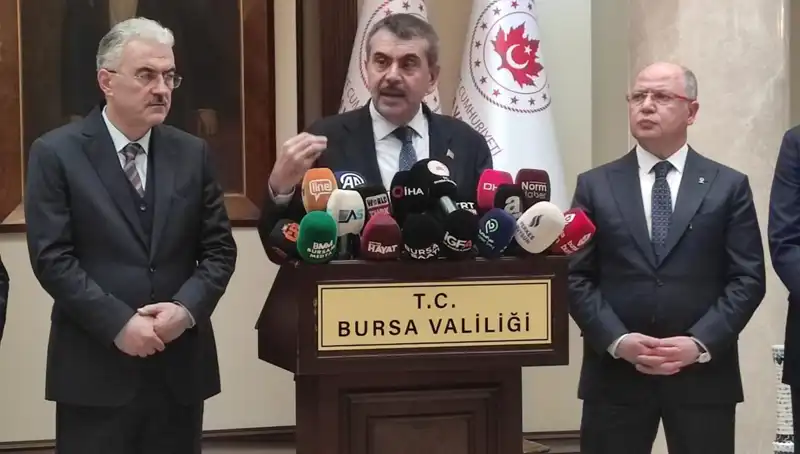 Bakan Tekin: Protestoların Ardından Çalışanları Yaptırım Bekliyor