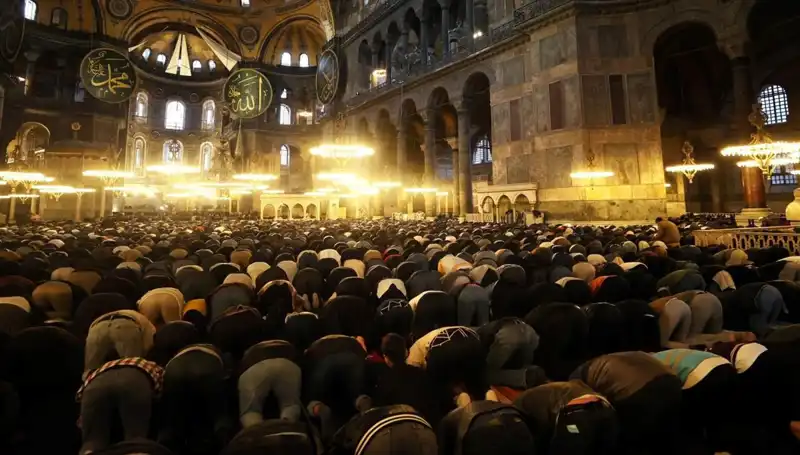 Ramazan Bayramı 2025 Ne Zaman Kutlanacak? Tüm Detaylar Burada!