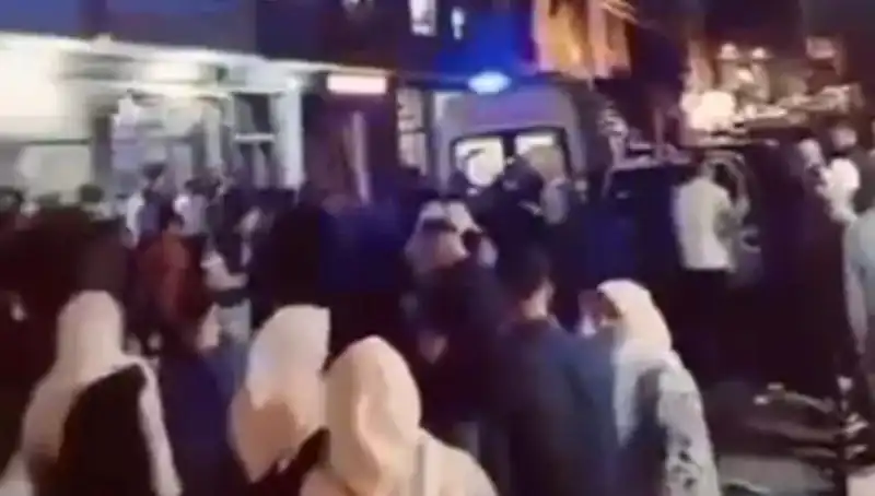 14 Yaşındaki Kader Balkonundan Düşerek Hayatını Değiştiren Olay
