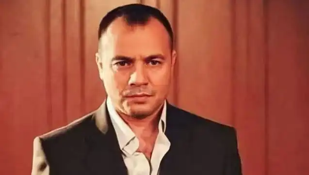 Süleyman Çakır: Türk Tiyatrosunun Unutulmaz İsimlerinden Biri