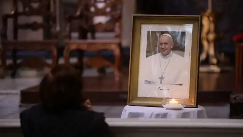 Papa Francis’in Vasiyeti ve Cenaze Töreni Hakkında Bilinmesi Gerekenler