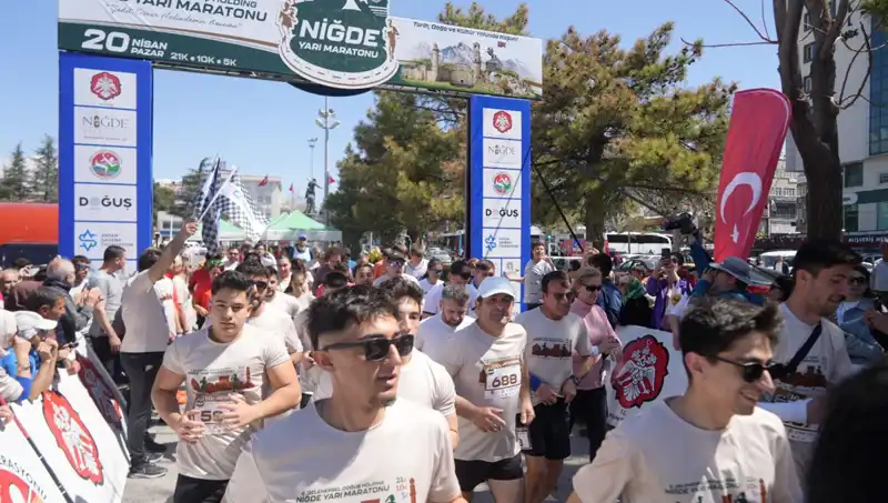 Niğde Yarı Maratonu: Doğuş Holding’in Desteklediği Koşuda 518 Sporcu Boy Gösterdi