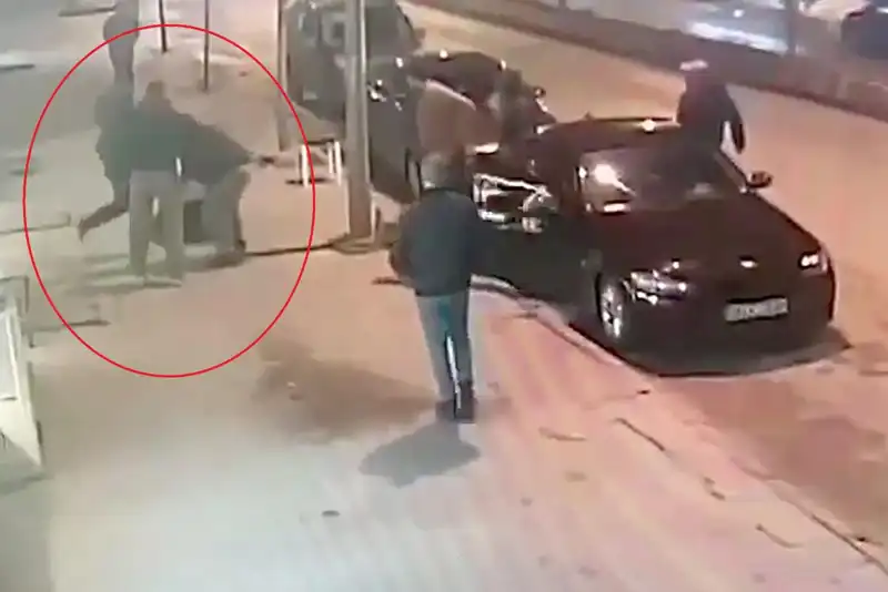 Bacak Kıran Park Yeri Kavgası: Üç Kişi Saldırdı, Sakin Şehirde Şok Etkisi Yarattı