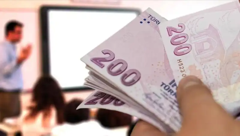2025 Öğretmen Maaşları: Uzman Öğretmenlerin Geliri Değişti mi?