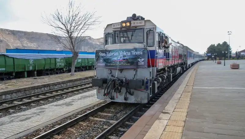 Van ile Tahran Arasında Yeni Bir Tren Seferi Başlıyor