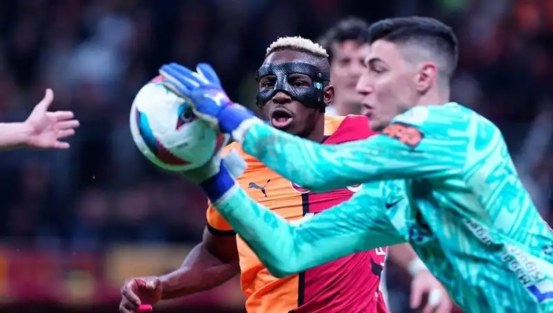Galatasaray'dan Beklenmedik Transfer: Berke'nin Uçağı Hazırlandı!