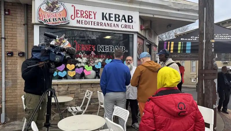 Trumpzede Türk Ailesinin Yeşil Kart Hayalleri Gözaltında Sona mı Erdi?