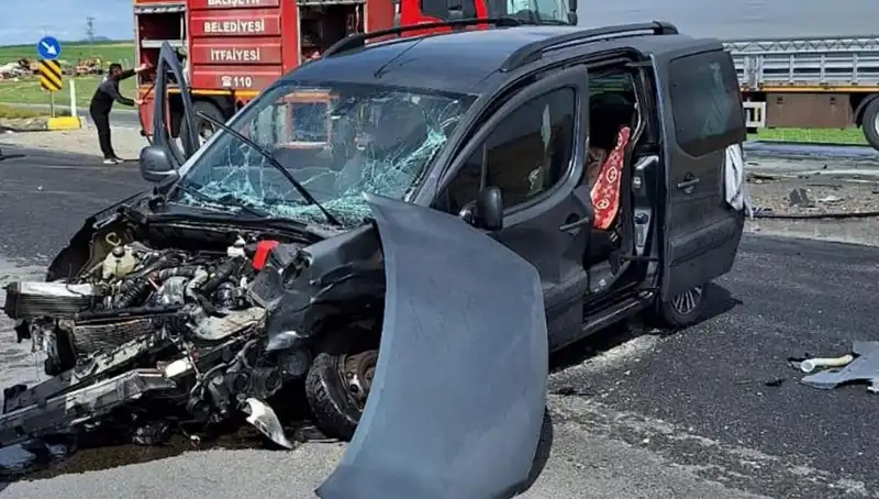 Ankara Yolunda Şok Eden Kaza: Üç Yaralı ve Flaş Gelişmeler