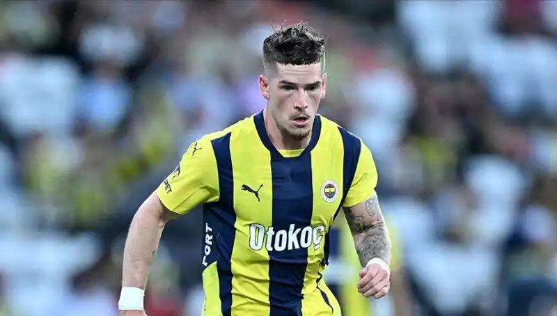 Ryan Kent'in Transferiyle Futbol Dünyasında Değişim Rüzgarları Esti