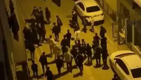 Esenyurt’ta Sopalı Çatışma: Gençler Arasında Neler Oldu?