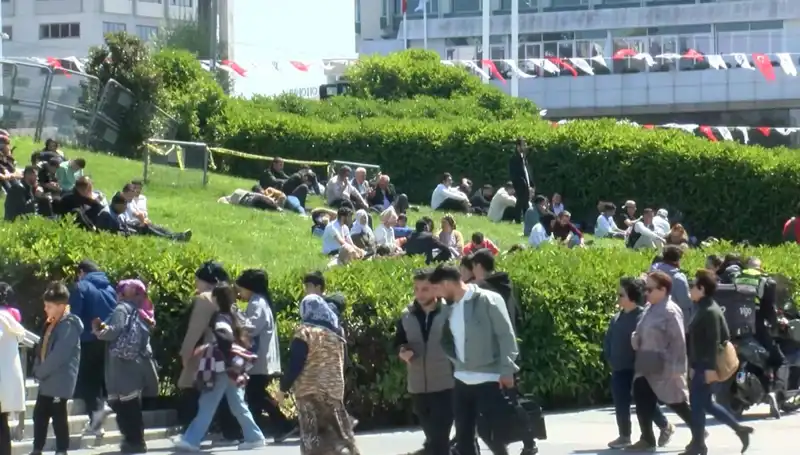 Taksim'de Deprem Yoğunluğu Artıyor: Nedenleri ve Sonuçları Üzerine Bir Değerlendirme