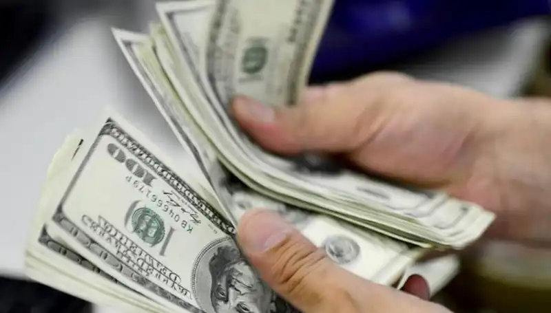 Dolar Kuru 29 Nisan 2025: Bugünün Güncel Fiyatları ve Analiz