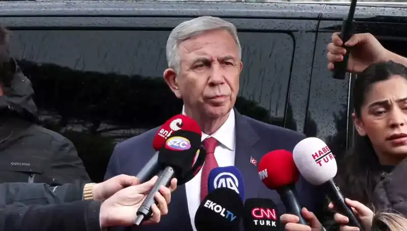Mansur Yavaş’tan Dilek İmamoğlu’na Destek Ziyareti: Hukuk Vurgusu