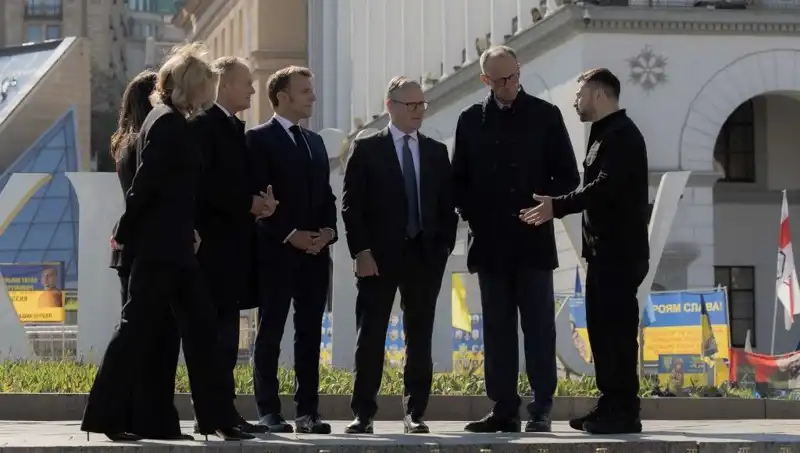 Avrupa'nın Kiev'e Desteği: Ön Koşulsuz 30 Günlük Strateji Açıklandı