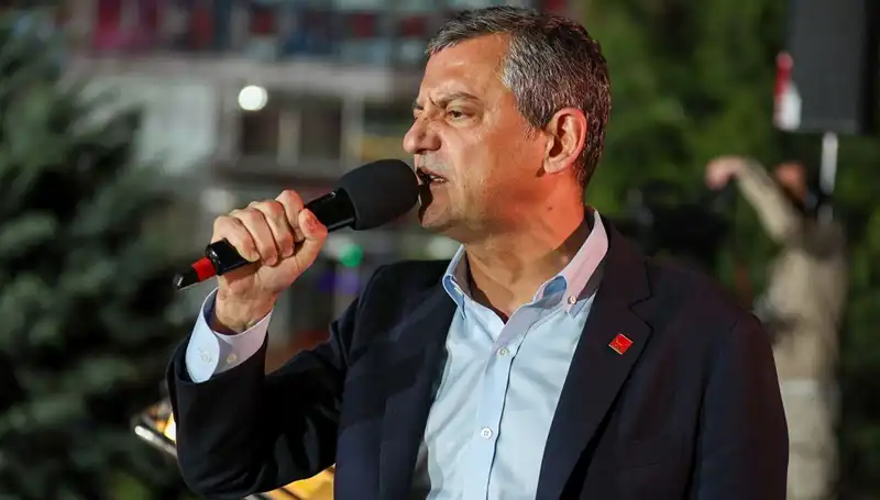 CHP'nin Sesini Kısmanın Yolları: Özgür Özel'den Sert Yanıt