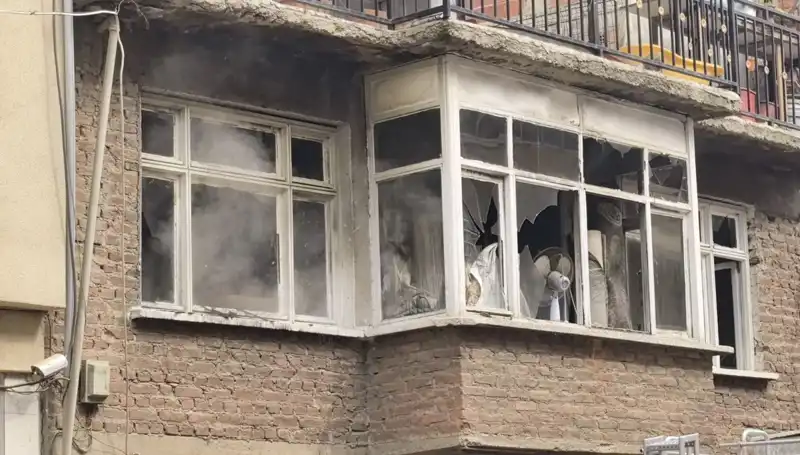 Bursa’da Korkunç Yangın: İki Katlı Ev Alev Alev Yandı!
