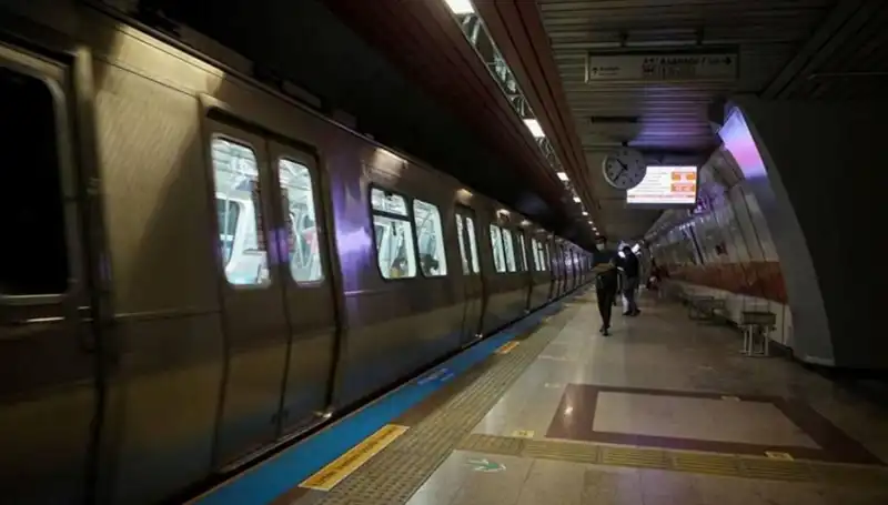 İstanbul Metro Ağı Genişliyor: Taksim ve Şişhane İstasyonları Hizmete Girdi