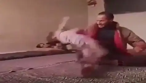 2 Yaşındaki Kızına Şiddet Uygulayan Baba Gözaltına Alındı: Toplum Şokta