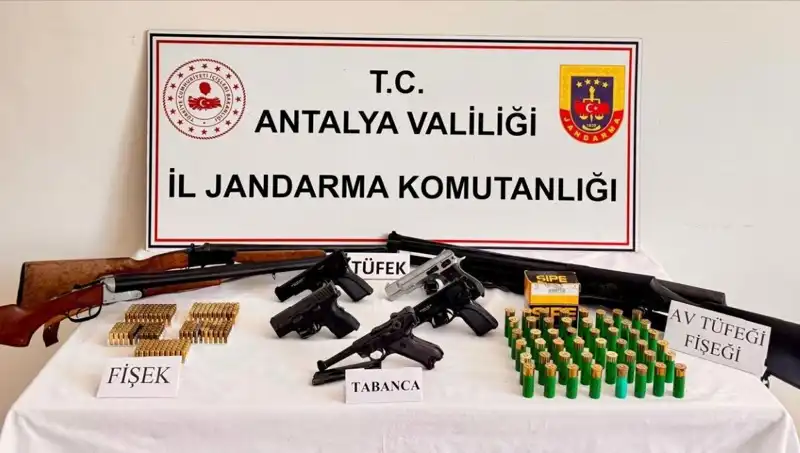 Antalya'da Ruhsatsız Silah Operasyonunda Şok Gelişmeler
