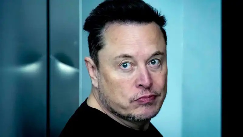 Elon Musk'ın Korktukları Gerçek Oluyor: Yapay Zeka ile Mücadele Ediyoruz