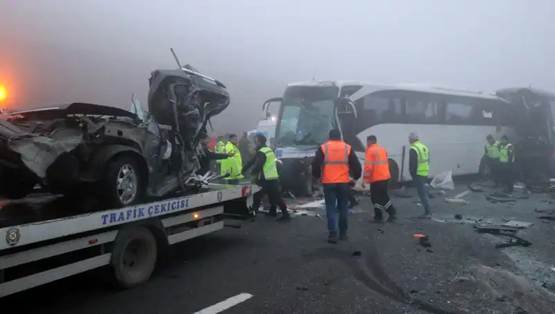 Sakarya'da 11 Can Alan Kaza Davasında Üçüncü Duruşma: Yargı Süreci Başlıyor