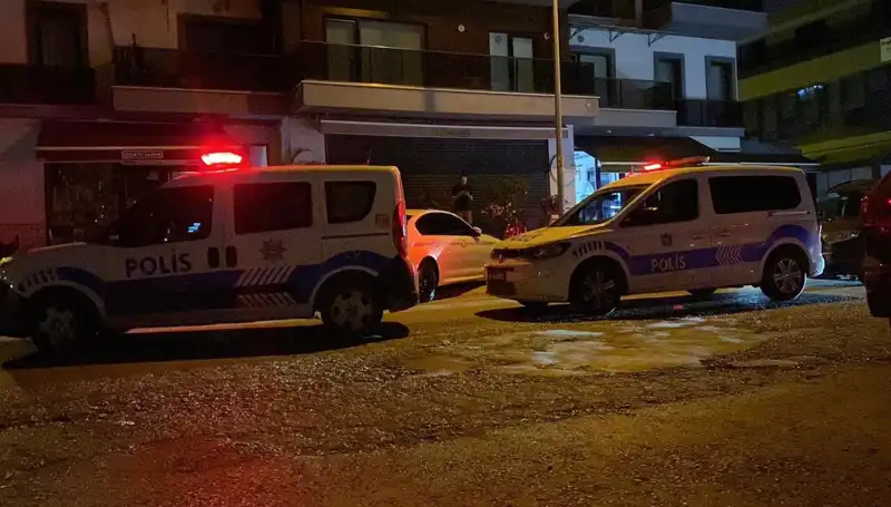 Kocaeli'de Bıçaklı Kavga: Gençler Arasındaki Çatışma 2 Yaralıyla Sonuçlandı!