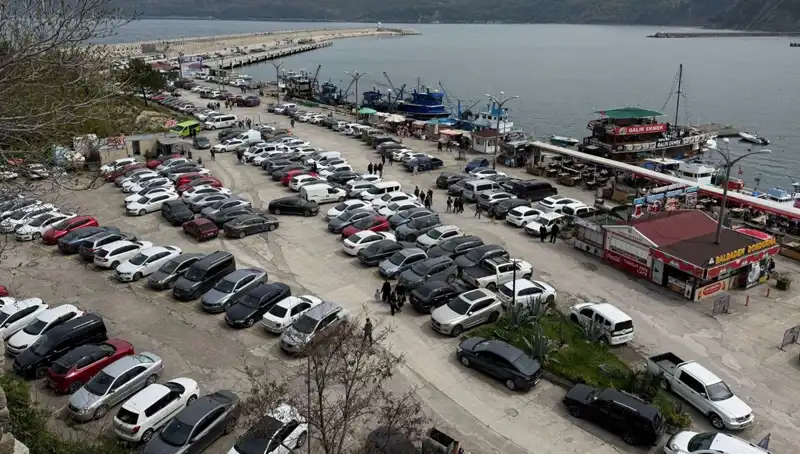Bayram Tatilinde Karamürsel'e Akın: Rakamlar Helasyon Oldu!