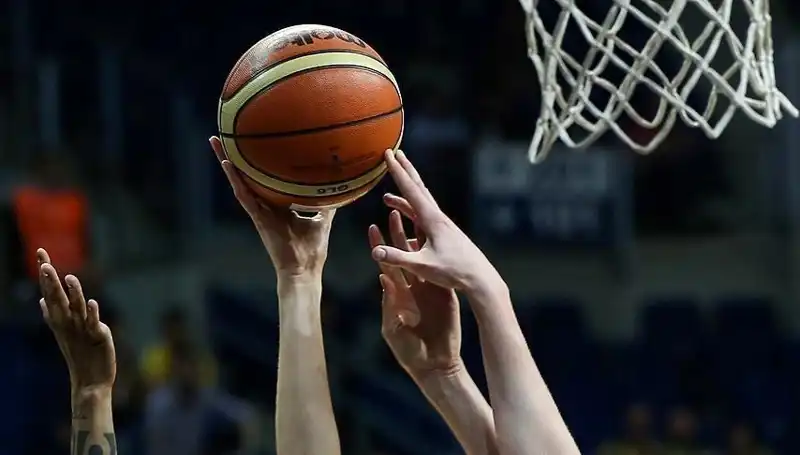 Fenerbahçe ve Beşiktaş Kadın Basketbolunda Heyecan Dolu Yarı Final Başlıyor!
