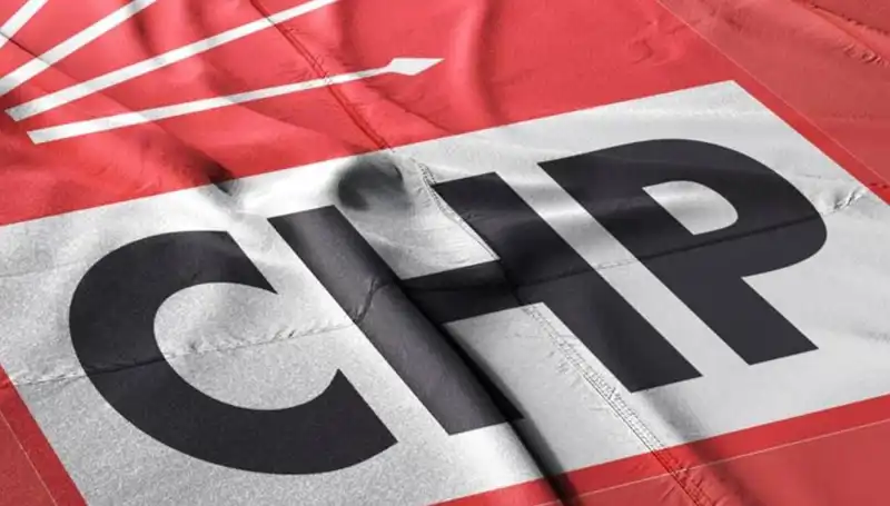 CHP'li Meclis Üyesi Murat Salman Partisinden İstifa Etti: Siyasi Sarsıntılar!