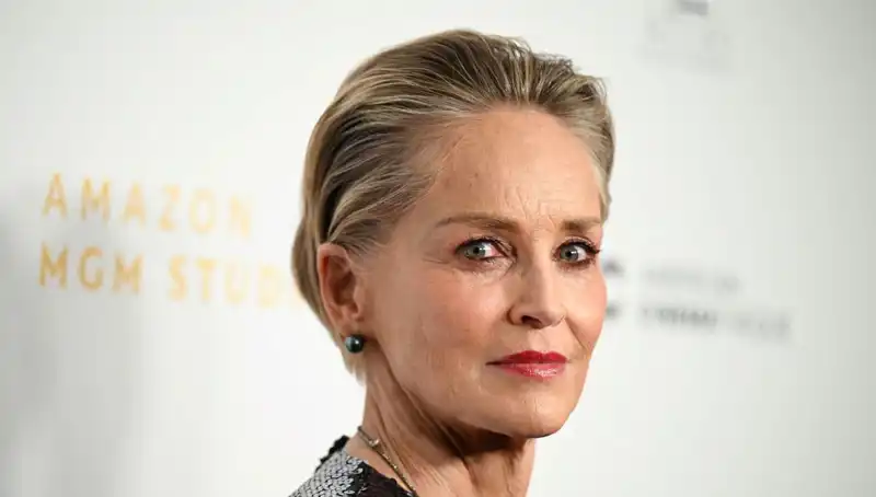 Sharon Stone’un Kayıp Acısı: Hayranlarıyla Paylaştığı Duygusal Mesaj