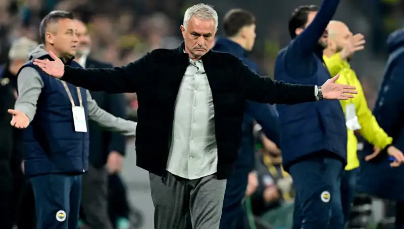 Mourinho'ya Gelen Eleştiriler: "Artık Geçmişte Kaldı!"