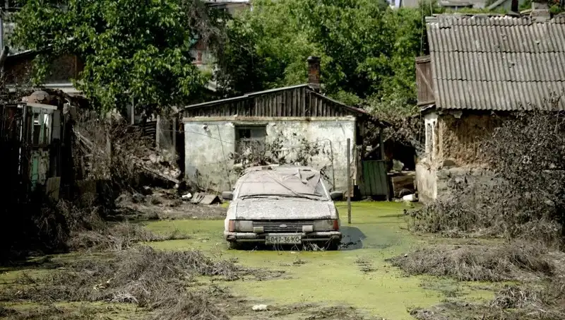 Ukrayna'da Baraj Yıkıldı: Çevresel Etkiler ve Tehlikeleri