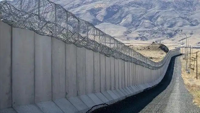 Türkiye-Yunanistan Sınırındaki Duvar Projesi Neden Tartışma Yaratıyor?