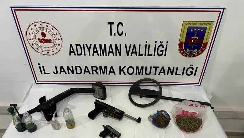 Adıyaman’da Uyuşturucu Operasyonu: 14 Şüpheli Gözaltına Alındı!